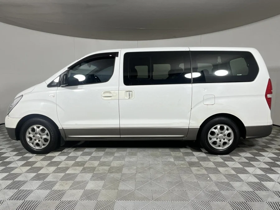 Used 2015 Hyundai H-1 2.4 bus Executive - WeBuyCars Riverhorse