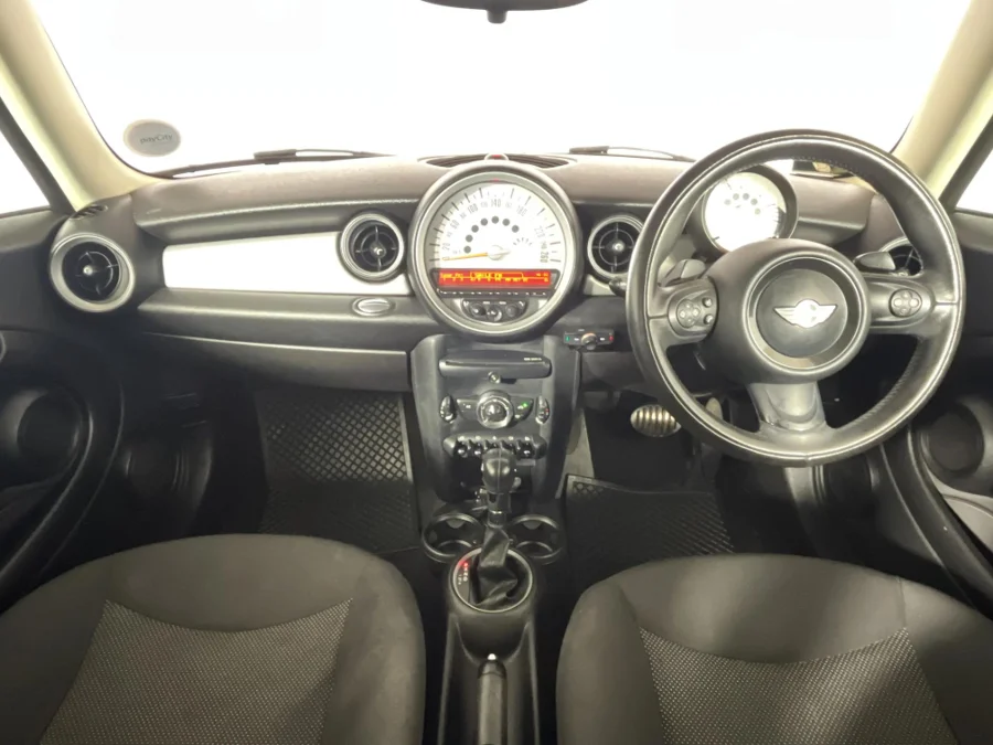 Used 2013 MINI Hatch Cooper auto - WeBuyCars Richmond