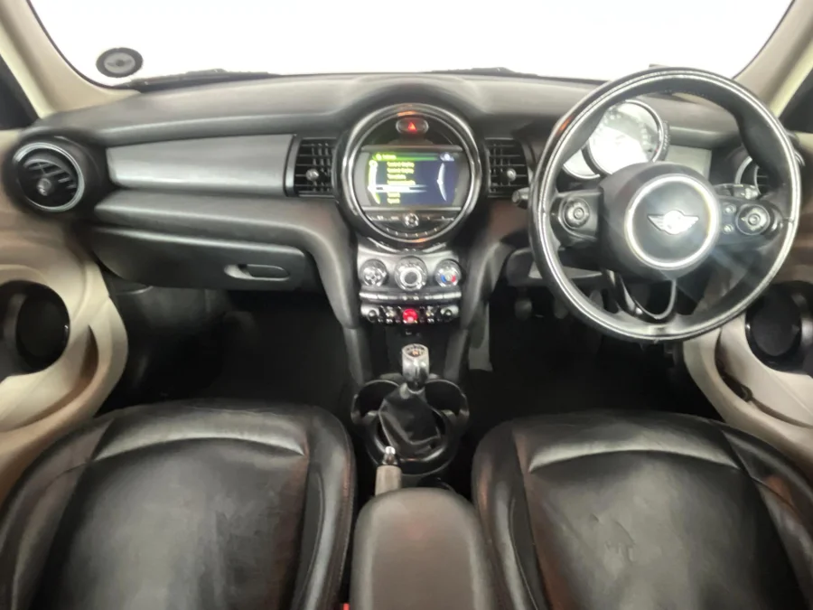Used 2016 MINI Hatch Cooper Hatch 5-door Seven 7 - WeBuyCars Lansdowne