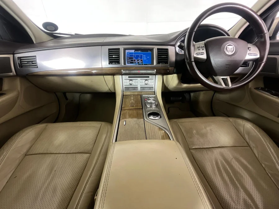 Used 2009 Jaguar XF SV8 - WeBuyCars Riverhorse