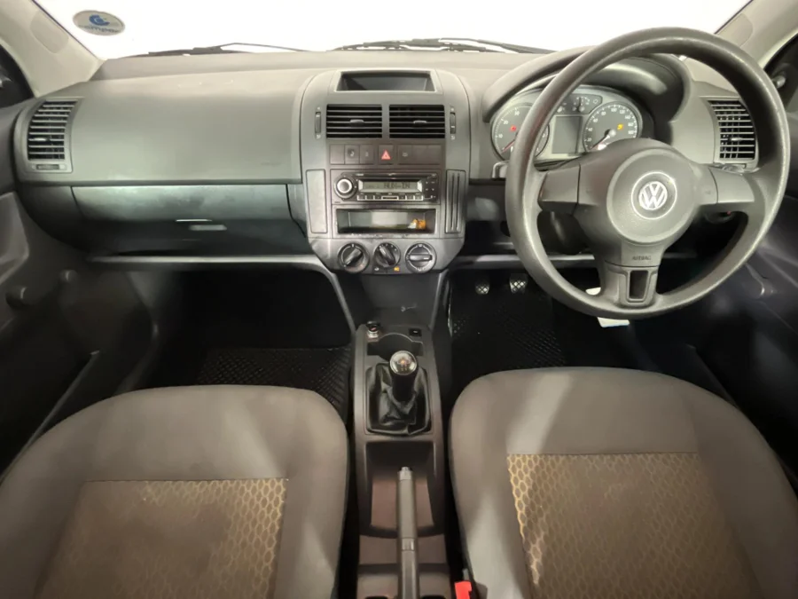 Used 2010 Volkswagen Polo Vivo 5-door 1.4 - WeBuyCars Lansdowne