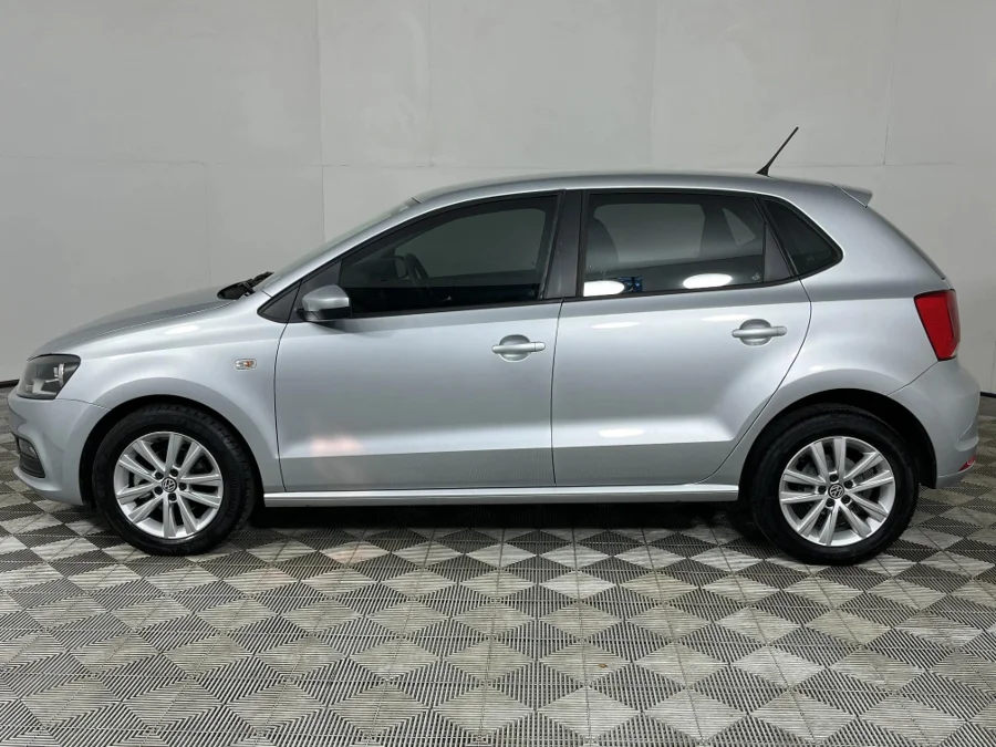 Used 2022 Volkswagen Polo Vivo hatch 1.4 Comfortline - WeBuyCars George