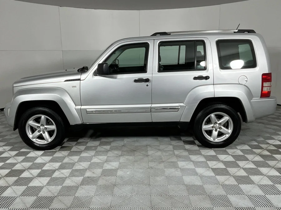 Used 2010 Jeep Cherokee 3.7L Limited - WeBuycars East London