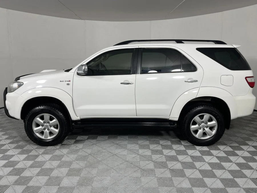 Used 2009 Toyota Fortuner 3.0D-4D - WeBuyCars The Dome Used 2009 Toyota Fortuner 3.0D-4D - WeBuyCars The Dome