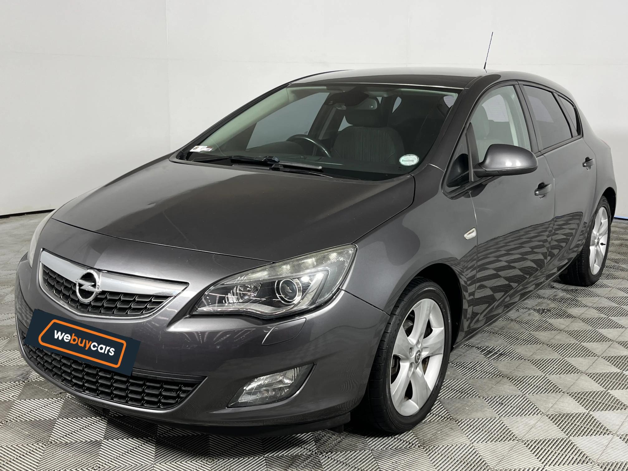 Used 2012 Opel Astra hatch 1.4 Turbo Enjoy Plus