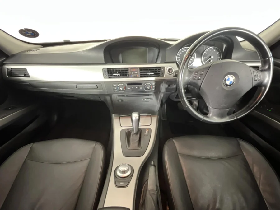 Used 2006 BMW 3 Series 320i steptronic - WeBuyCars The Dome