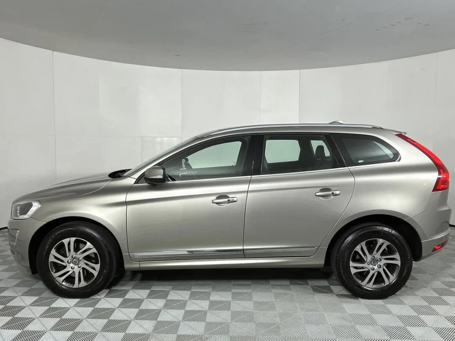 Used 2015 Volvo XC60 D4 Elite auto - WeBuyCars Gqeberha