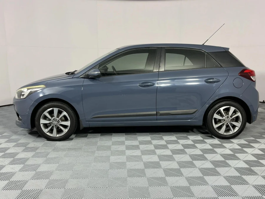 Used 2015 Hyundai i20 1.4 Fluid auto - WeBuyCars Brackenfell Cape Town