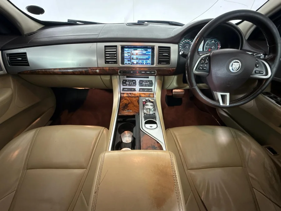Used 2012 Jaguar XF 2.2D Luxury - WeBuyCars Midstream