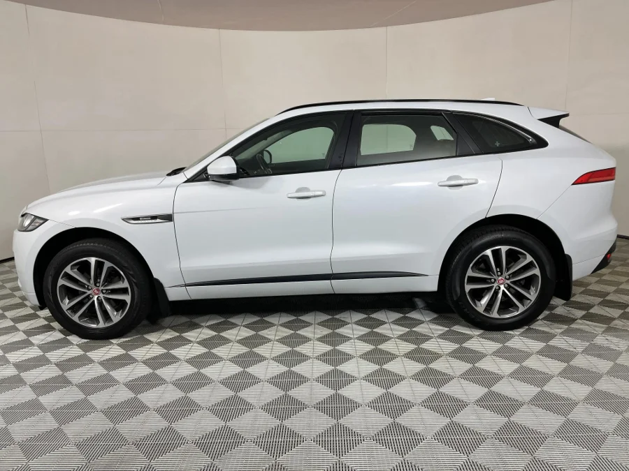 Used 2016 Jaguar F-Pace 20d AWD Chequered Flag - WeBuyCars JHB South