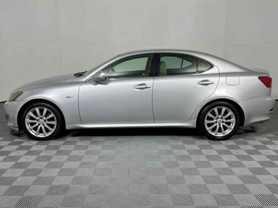 Used 2006 Lexus IS 250 SE auto - WeBuyCars Montana