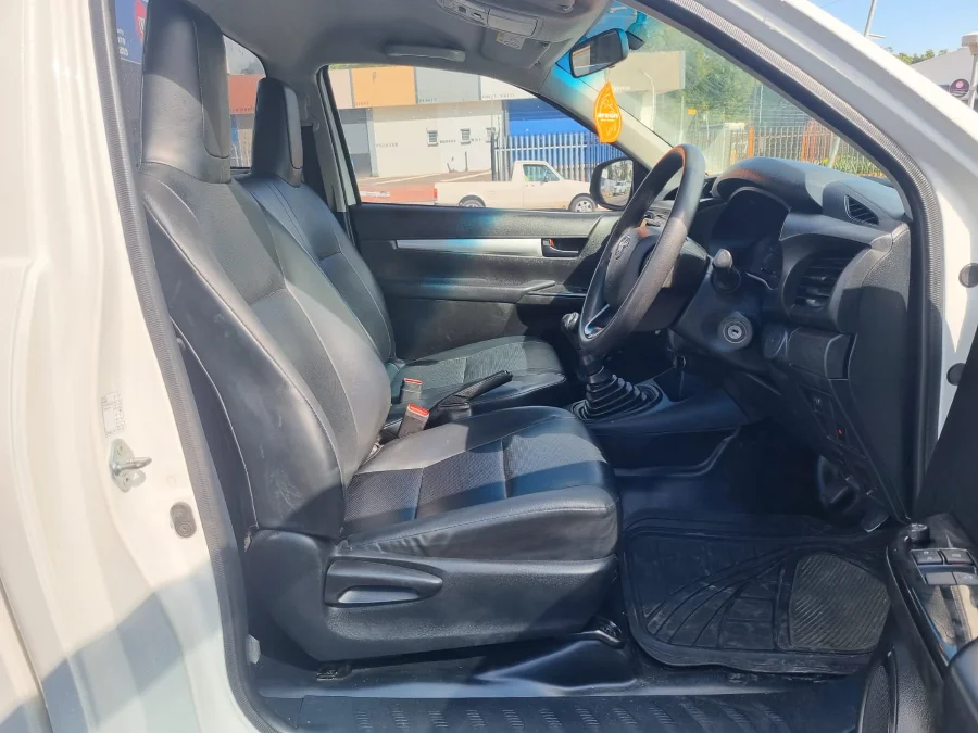Used 2023 Toyota Hilux 2.0 - Carbase Auto Used 2023 Toyota Hilux 2.0 - Carbase Auto
