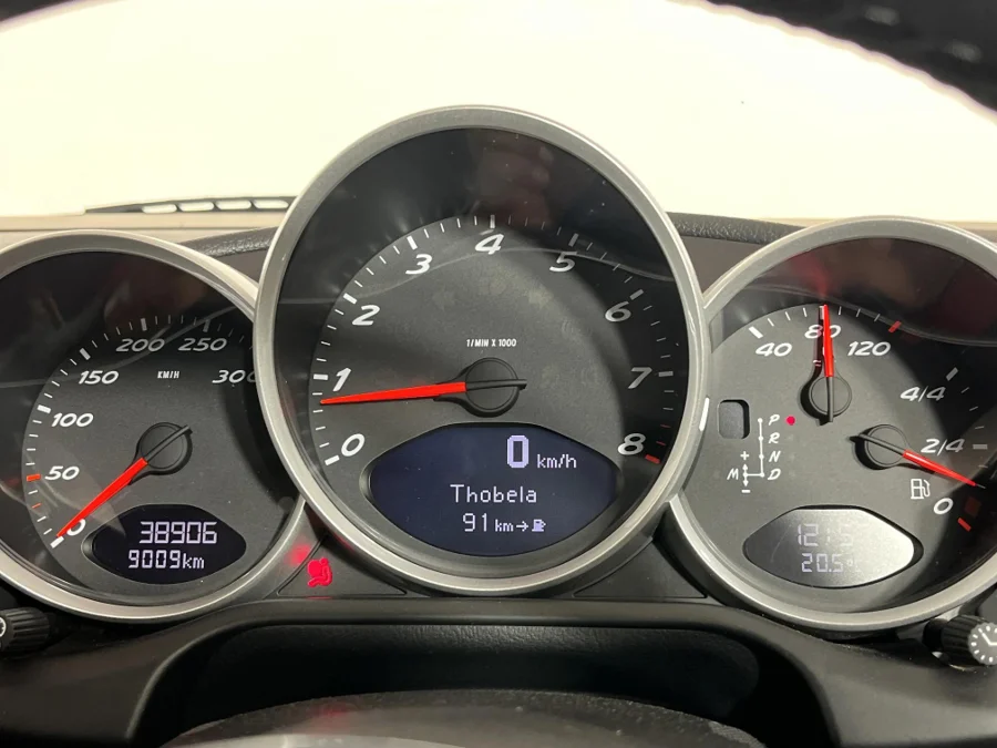 Used 2011 Porsche Cayman R auto - WeBuyCars The Dome