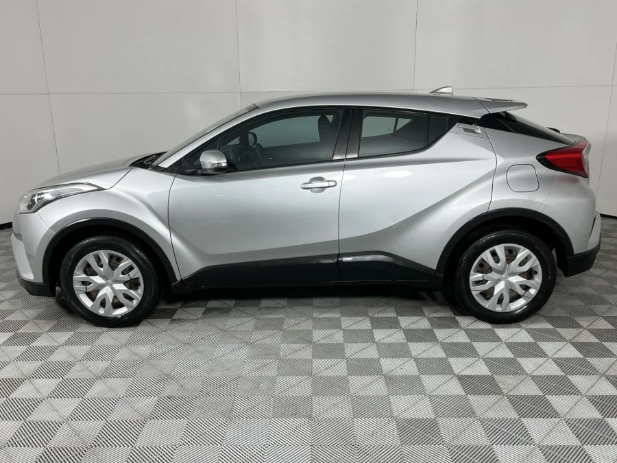 Used 2018 Toyota C-HR 1.2T - WeBuyCars Gqeberha