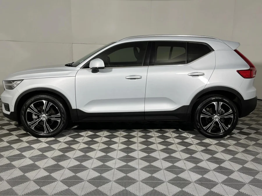 Used 2020 Volvo XC40 D4 AWD Inscription - WeBuyCars Germiston Used 2020 Volvo XC40 D4 AWD Inscription - WeBuyCars Germiston