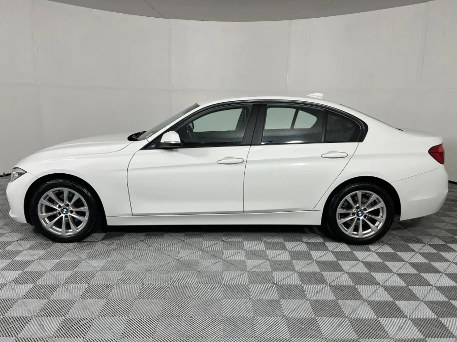 Used 2016 BMW 3 Series 320i sports-auto - WeBuyCars The Dome Used 2016 BMW 3 Series 320i sports-auto - WeBuyCars The Dome