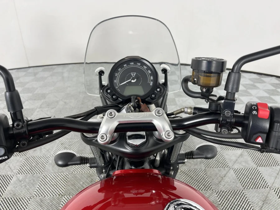 Used 2019 Triumph Street Twin 900 - WeBuyCars The Dome