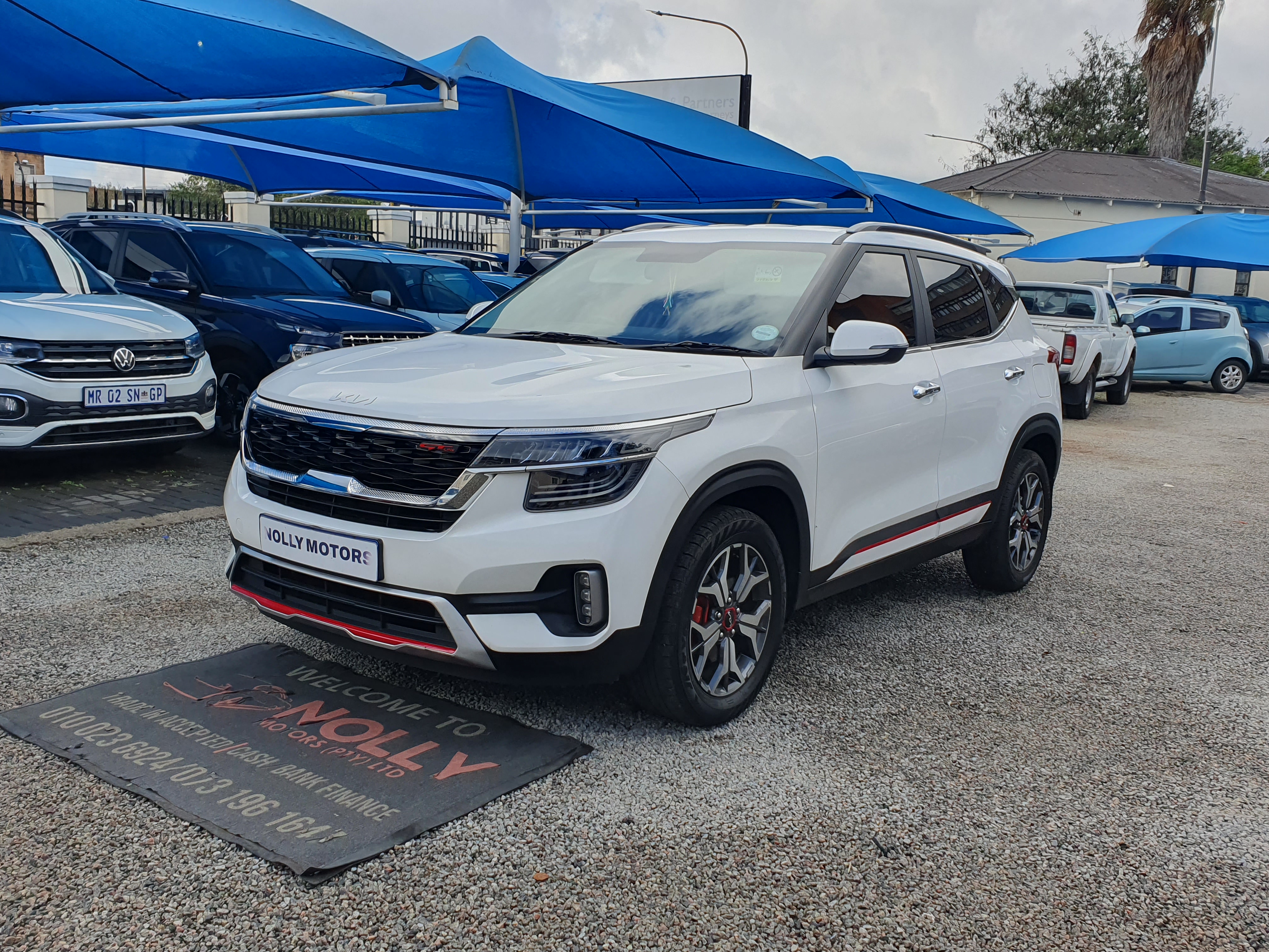 Used 2024 Kia Seltos 1.5T-GDI GT Line