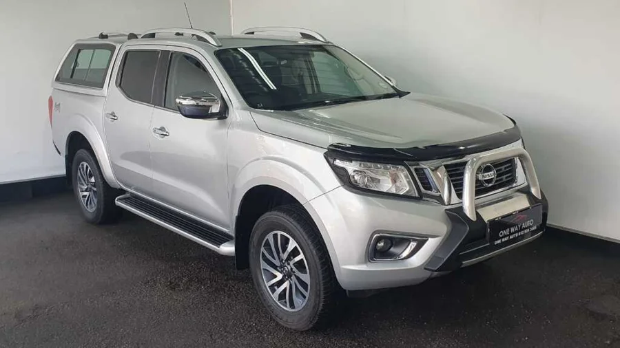 Used 2017 Nissan Navara 2.3D double cab 4x4 LE auto - One Way Auto Used 2017 Nissan Navara 2.3D double cab 4x4 LE auto - One Way Auto
