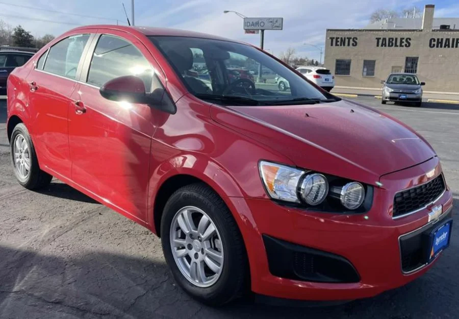 Used 2013 Chevrolet Sonic sedan 1.6 LS - Private Seller