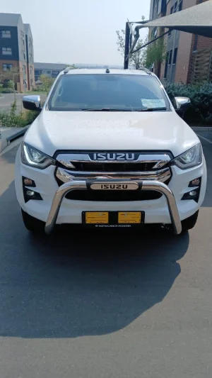 Used 2023 Isuzu D-Max 1.9TD double cab LS X-Rider auto