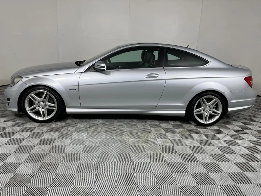 Used 2012 Mercedes-Benz C-Class C350 coupe AMG Sports - WeBuyCars The Dome