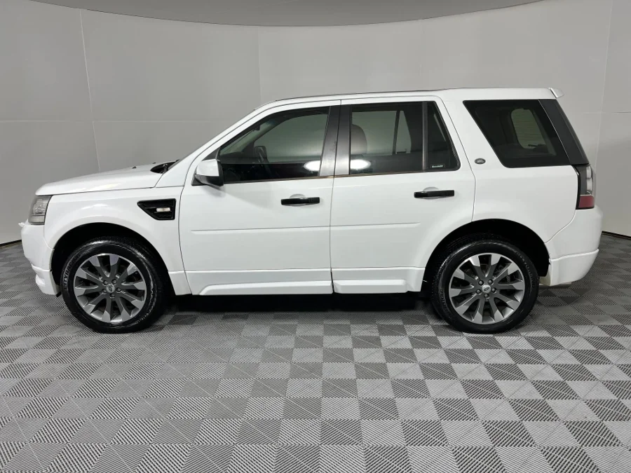 Used 2014 Land Rover Freelander 2 Si4 Dynamic - WeBuyCars Montana