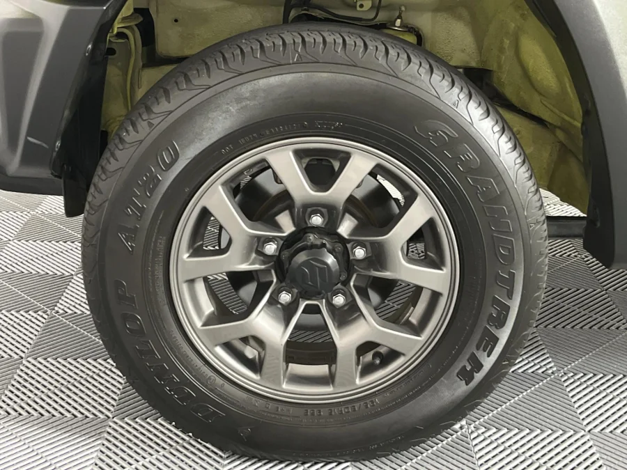 Preloaded Image 3