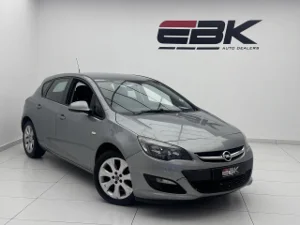 Used 2015 Opel Astra hatch 1.4 Turbo Essentia