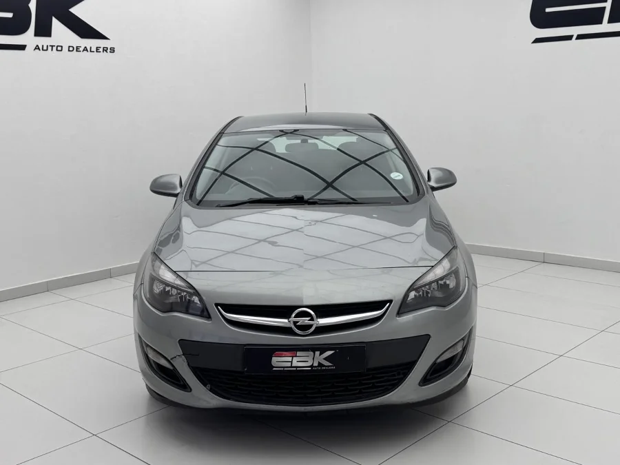 Used 2015 Opel Astra hatch 1.4 Turbo Essentia - EBK Auto