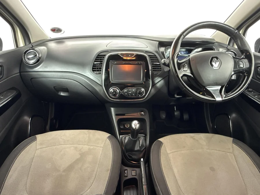 Used 2016 Renault Captur 66kW turbo Dynamique - WeBuyCars Mbombela