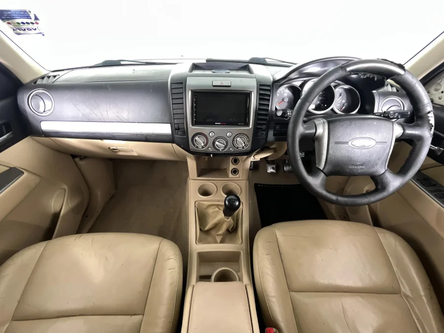 Used 2013 Ford Everest 3.0TDCi XLT - WeBuyCars Pietermaritzburg Used 2013 Ford Everest 3.0TDCi XLT - WeBuyCars Pietermaritzburg