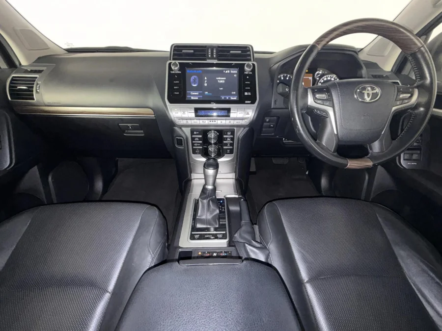 Used 2019 Toyota Land Cruiser Prado 4.0 VX - WeBuyCars Durban