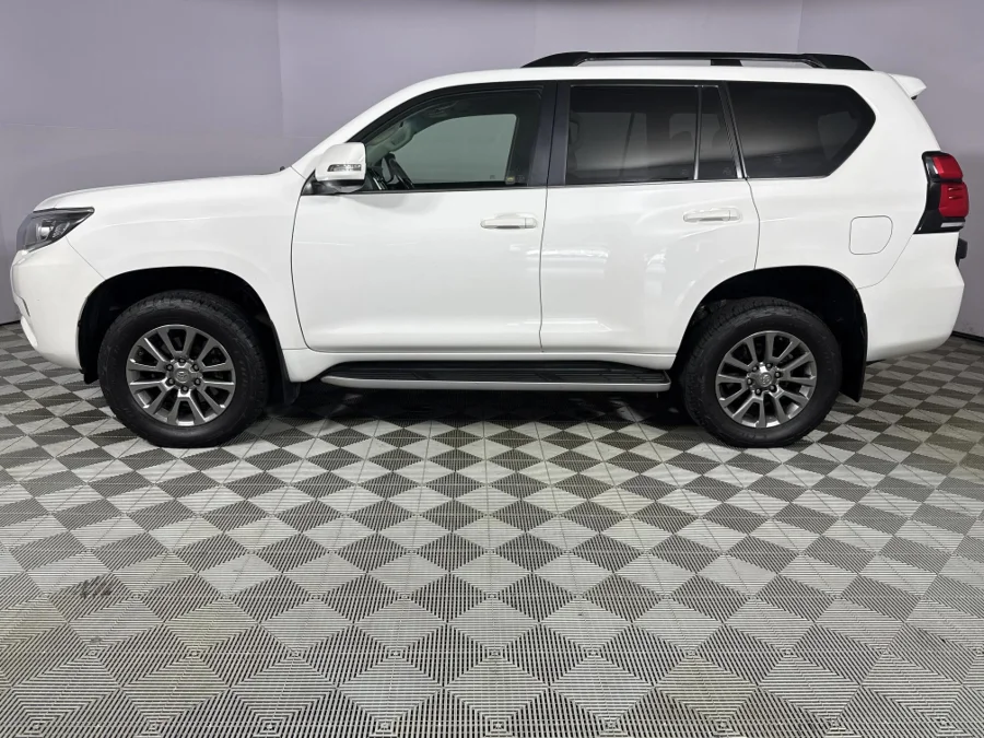 Used 2019 Toyota Land Cruiser Prado 4.0 VX - WeBuyCars Durban