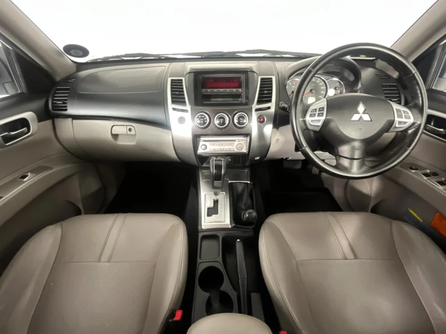 Used 2012 Mitsubishi Pajero Sport 3.2DI-D GLS auto - WeBuyCars Lansdowne