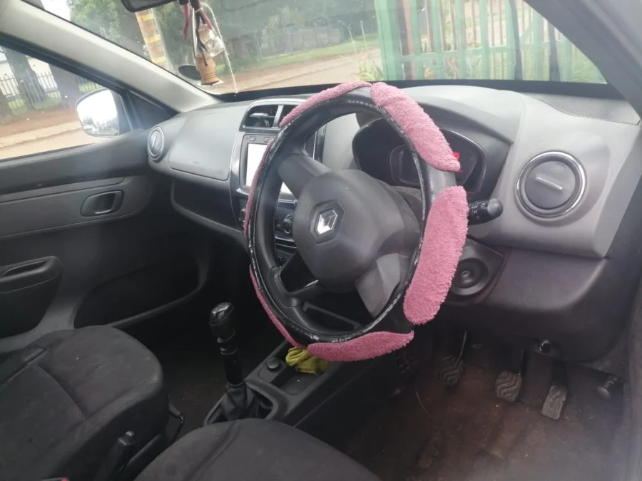 Used 2019 Renault Kwid 1.0 Techno manual - Private Seller Used 2019 Renault Kwid 1.0 Techno manual - Private Seller