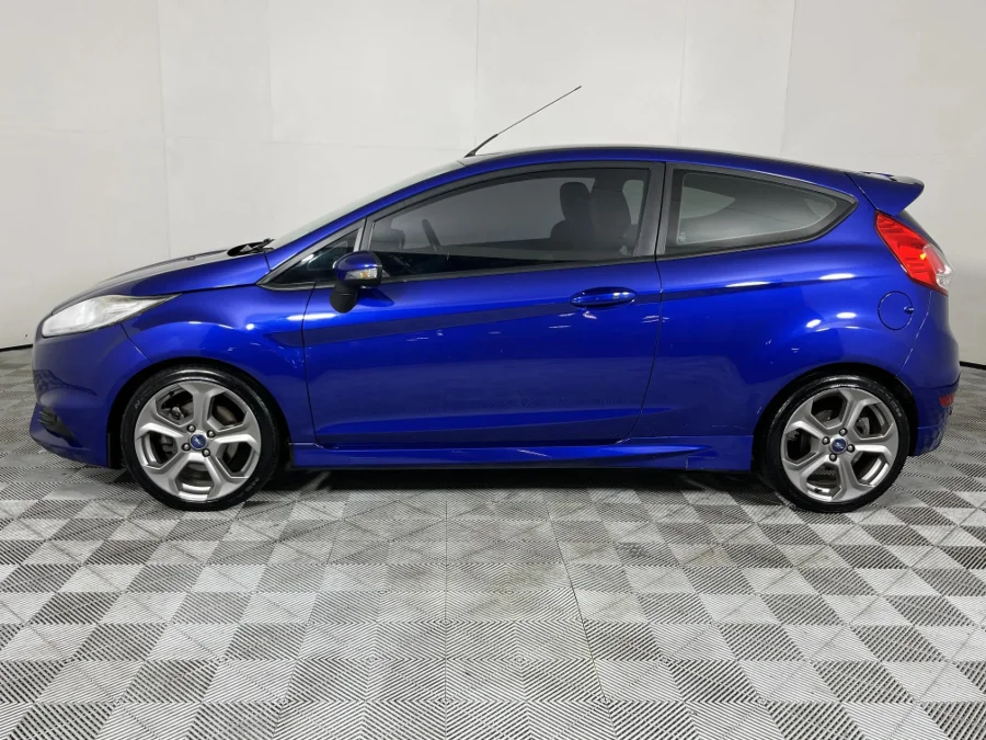 Used 2015 Ford Fiesta ST - WeBuyCars The Dome Used 2015 Ford Fiesta ST - WeBuyCars The Dome