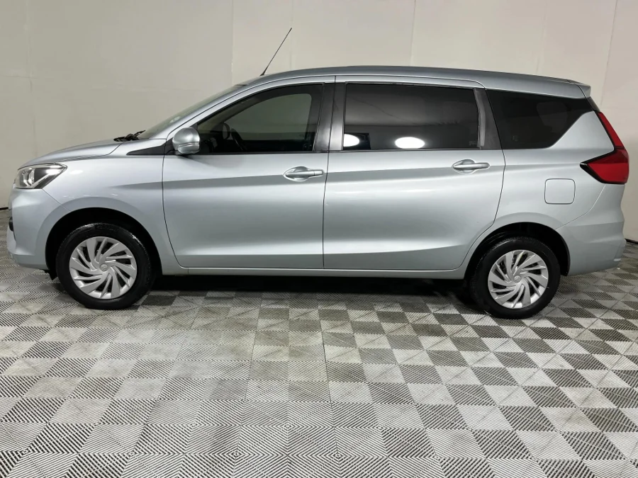 Used 2023 Toyota Rumion 1.5 SX auto - WeBuyCars The Dome