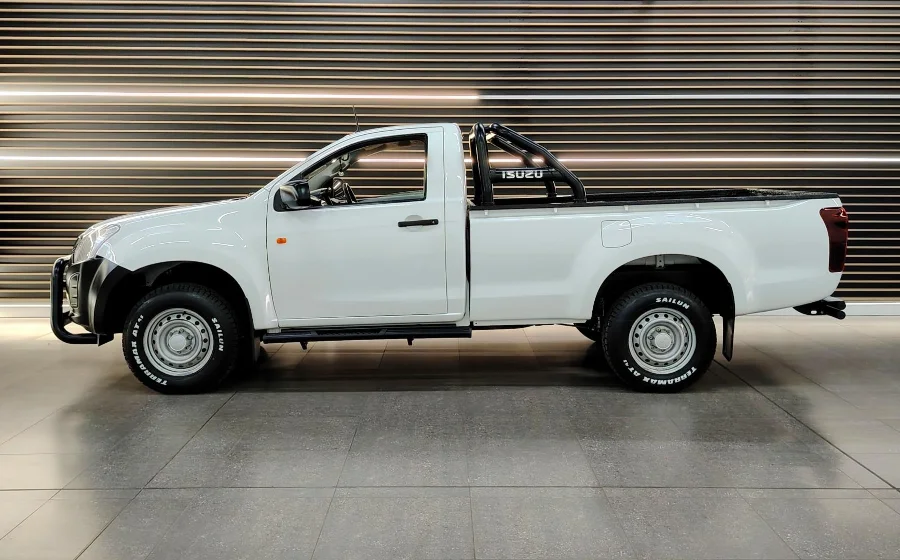 Used 2023 Isuzu D-Max Gen 6 250c single cab Fleetside - BOTHA AND DEYSEL EXECUTIVE MOTORS