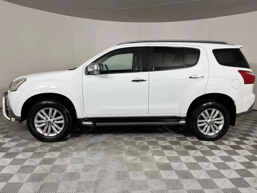 Used 2019 Isuzu mu-X 3.0 - WeBuyCars The Dome