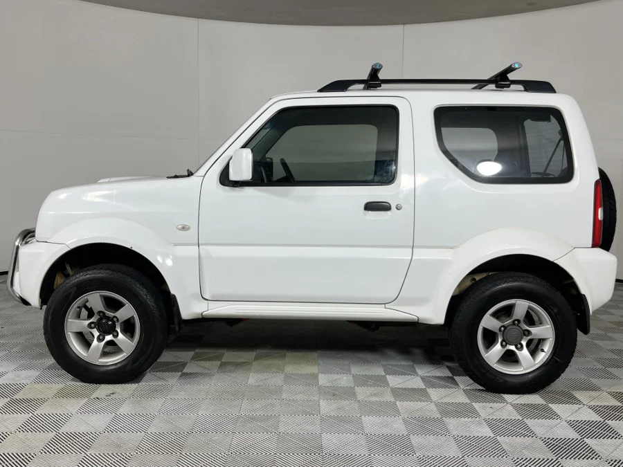 Used 2013 Suzuki Jimny 1.3 - WeBuyCars The Dome