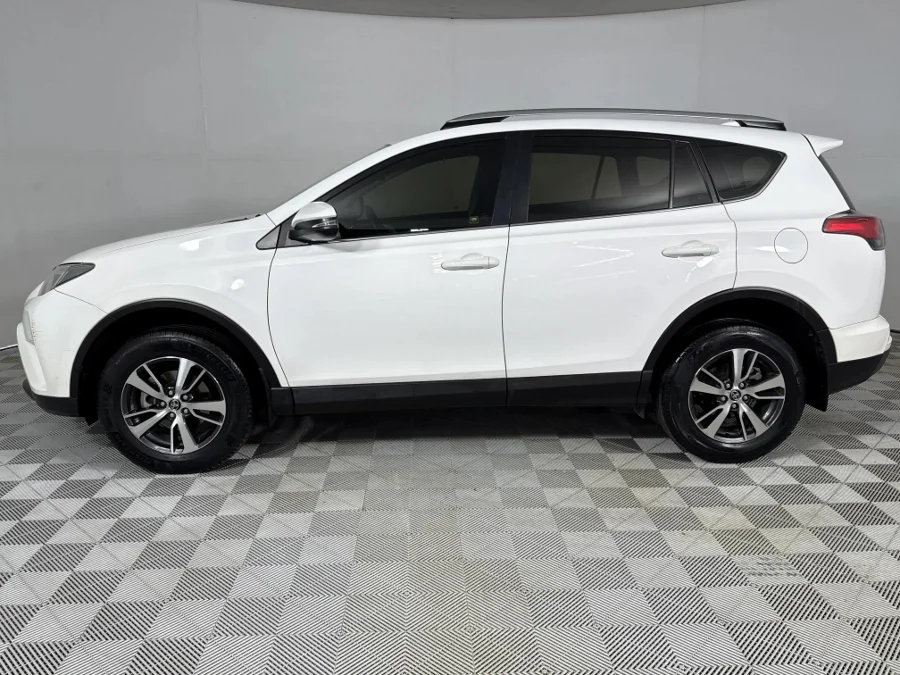 Used 2016 Toyota RAV4 2.0 GX - WeBuyCars Silverlakes