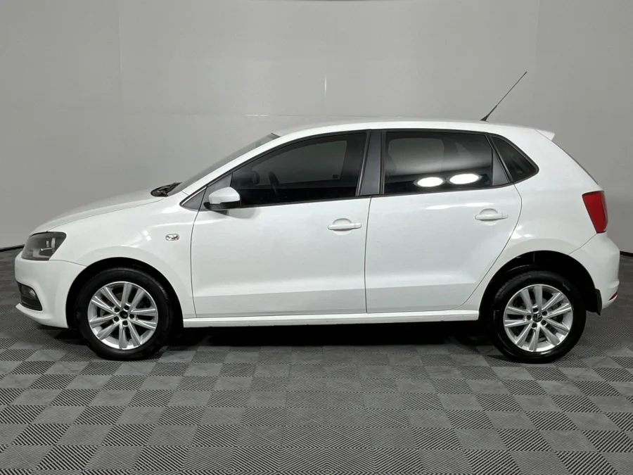 Used 2022 Volkswagen Polo Vivo hatch 1.4 Comfortline - WeBuyCars  Witbank