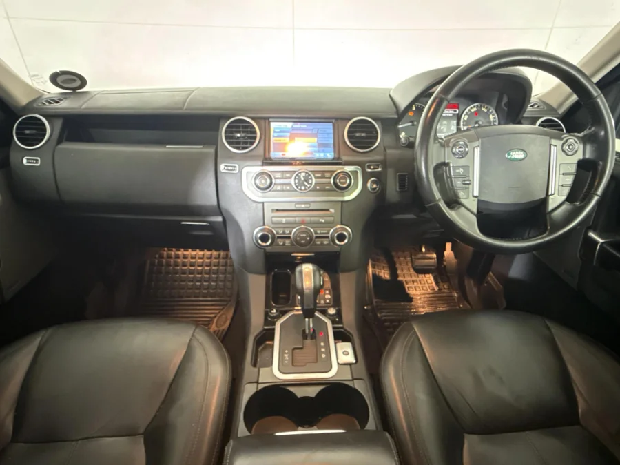 Used 2011 Land Rover Discovery SDV6 HSE - WeBuyCars Midstream