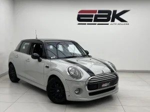 Used 2015 MINI Hatch Cooper Hatch 5-door Seven 7 auto
