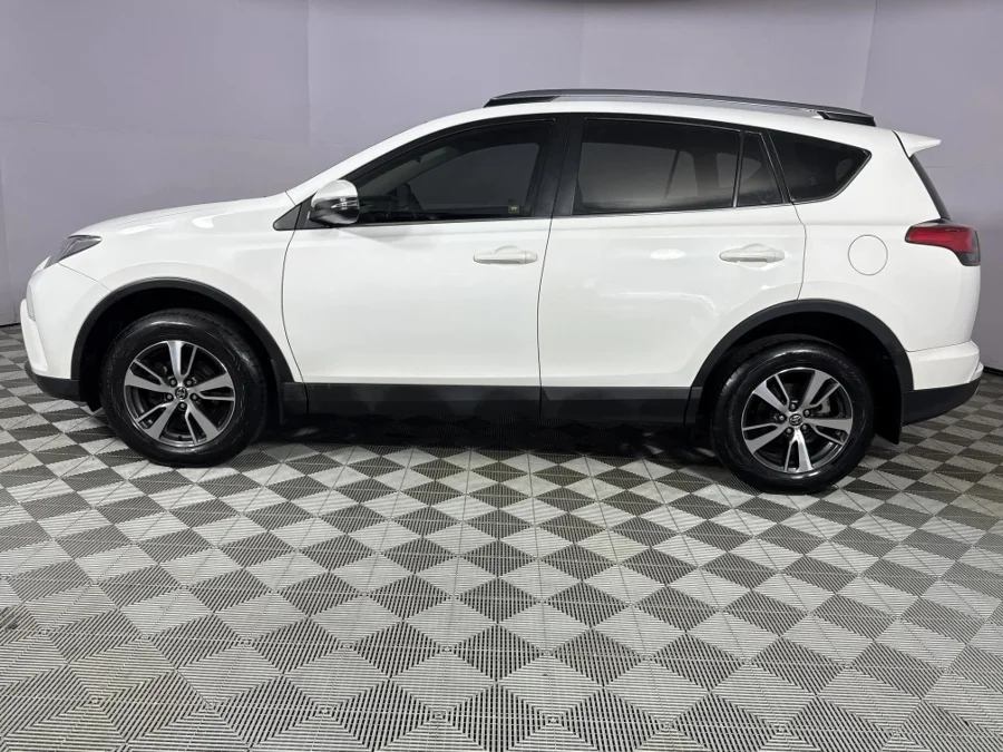 Used 2016 Toyota RAV4 2.0 GX auto - WeBuyCars Durban