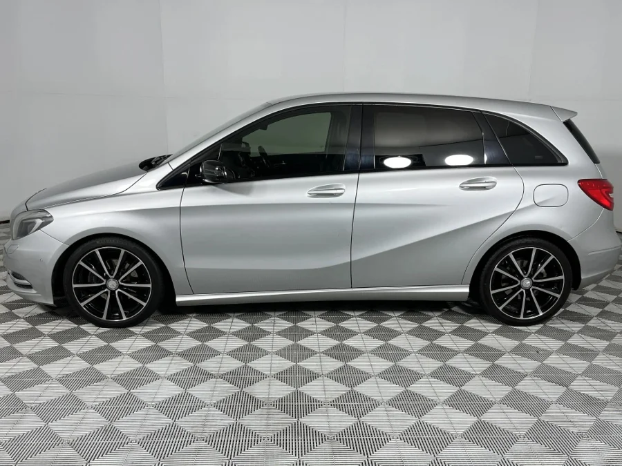 Used 2013 Mercedes-Benz B-Class B200 auto - WeBuyCars Lansdowne Used 2013 Mercedes-Benz B-Class B200 auto - WeBuyCars Lansdowne