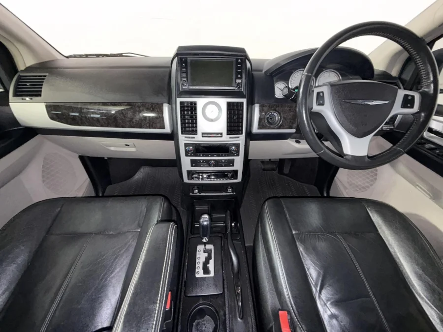 Used 2012 Chrysler Grand Voyager 2.8CRD Limited - WeBuyCars Durban
