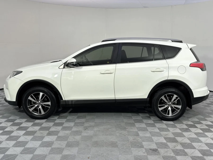 Used 2018 Toyota RAV4 2.0 GX auto - WeBuyCars Germiston