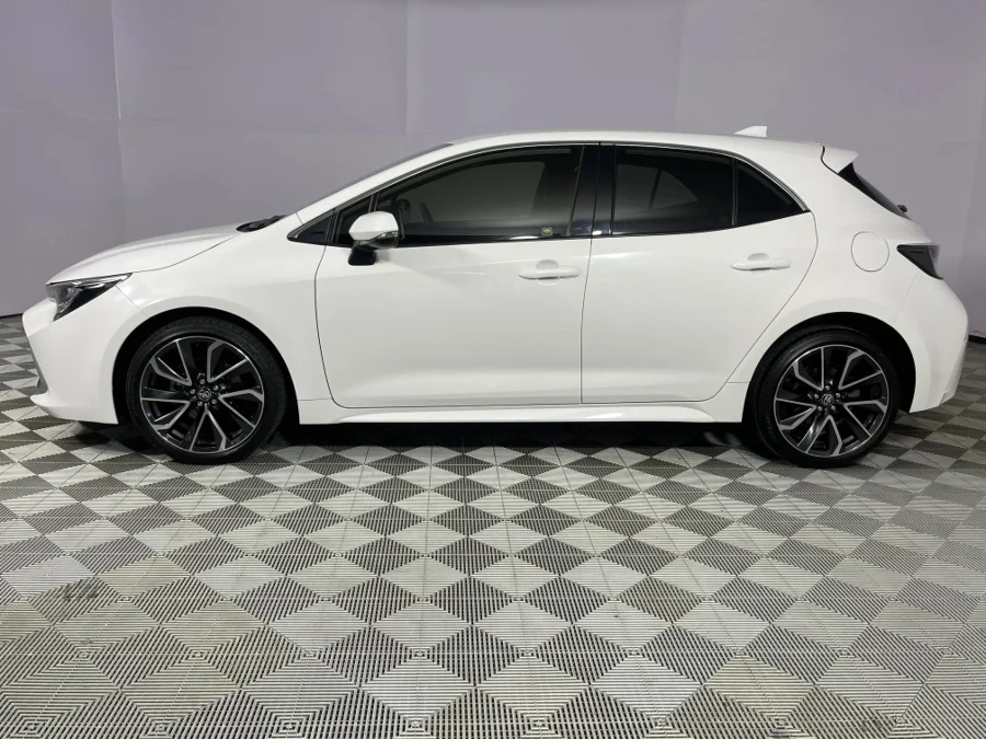 Used 2022 Toyota Corolla hatch 1.2T XR - WeBuyCars Durban